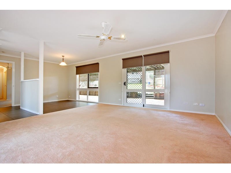 3 John Court, Somerville VIC 3912