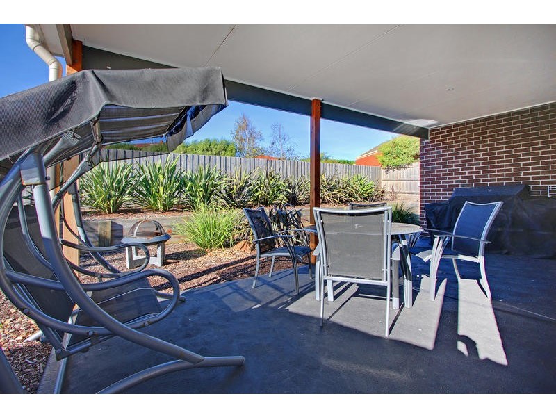 14 Dorothy Crescent, Mornington VIC 3931