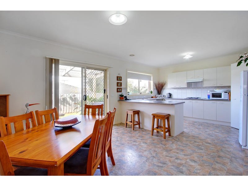 4 Piping Lane, Mount Martha VIC 3934