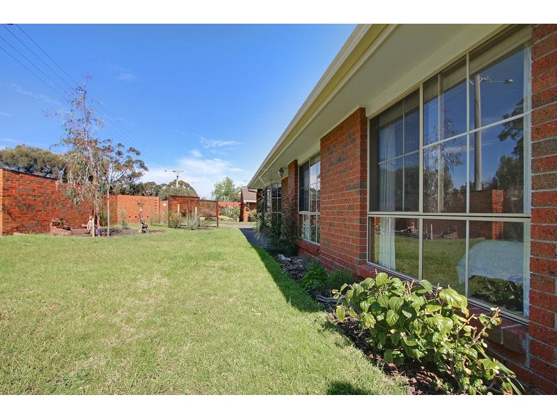 1/65 Herbert Street, Mornington VIC 3931