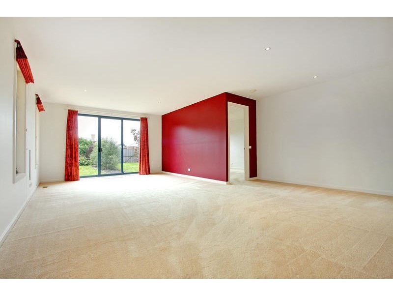 18 Morning Mist, Mornington VIC 3931