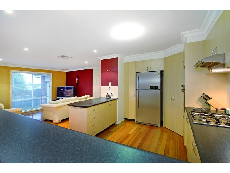 18 Eskdale Court, Mornington VIC 3931