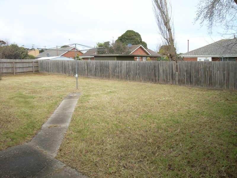 23 Karella Crescent, Mornington VIC 3931