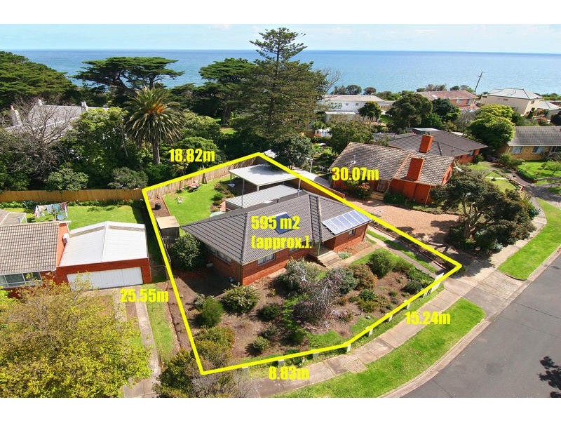27 Johns Road, Mornington VIC 3931