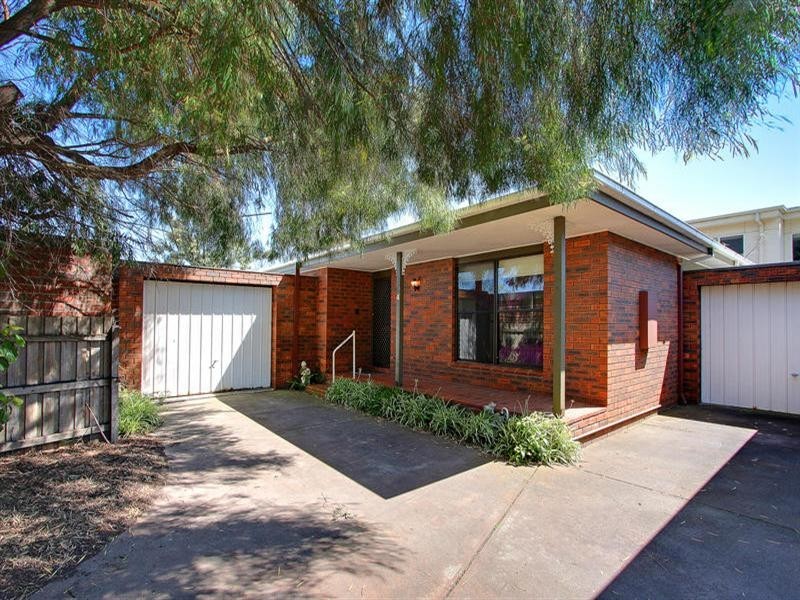 4/16-18 Barkly Street, Mornington VIC 3931