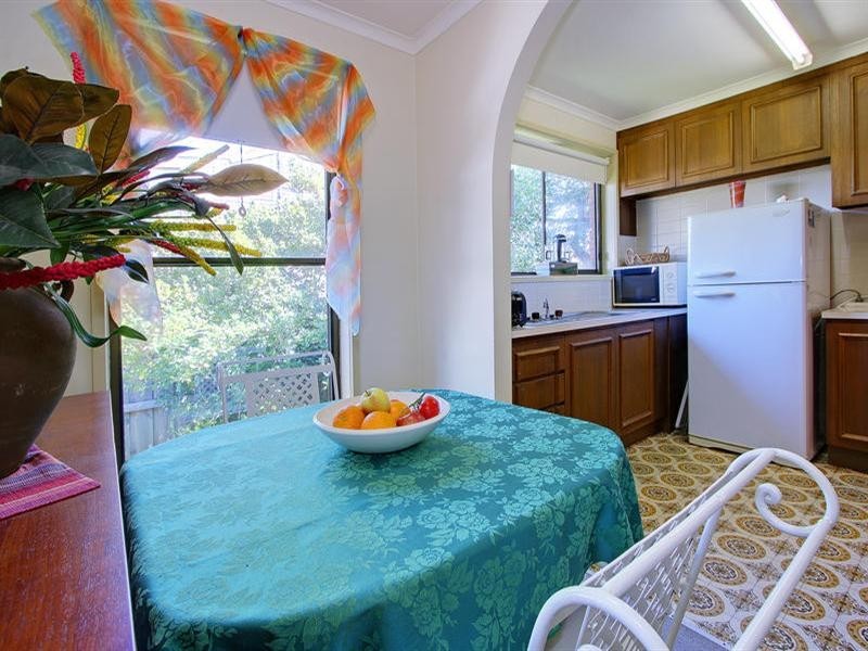 4/16-18 Barkly Street, Mornington VIC 3931