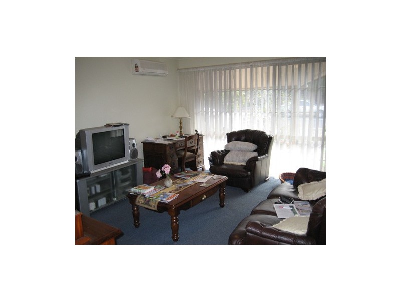 2/33 Hakea Drive, Mount Martha VIC 3934