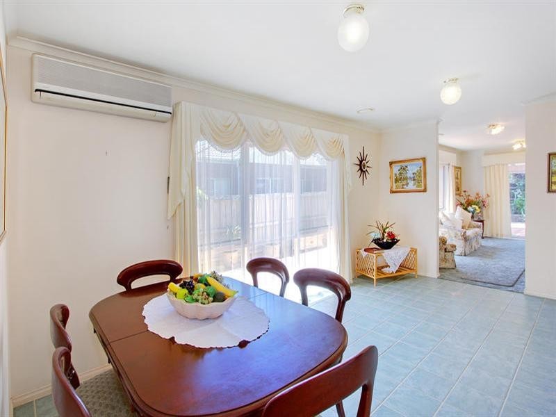 1/102 Beleura Hill Road, Mornington VIC 3931