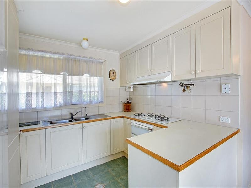 1/102 Beleura Hill Road, Mornington VIC 3931