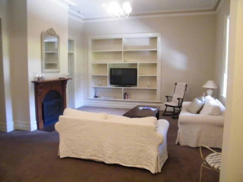 2/14 Tanti Avenue, Mornington VIC 3931