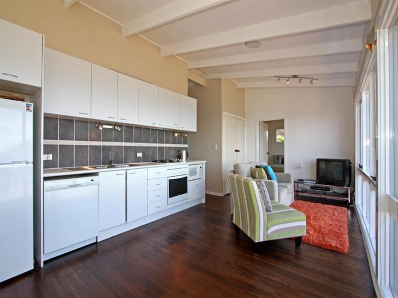 270 Esplanade, Mount Martha VIC 3934