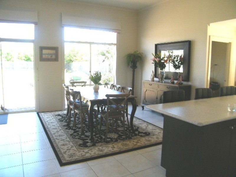 3 Samantha Drive, Mornington VIC 3931