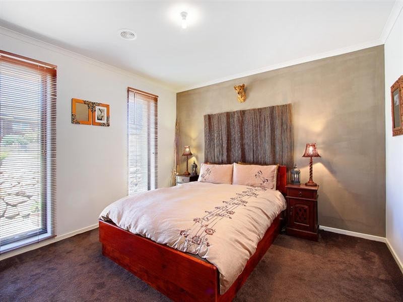 6 Mulberry Drive, Mount Martha VIC 3934