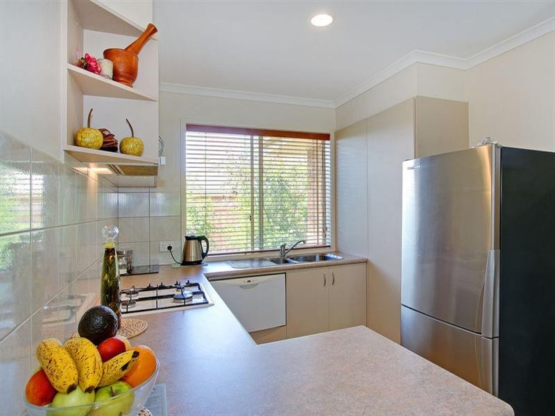 2/17 Naples Street, Mornington VIC 3931