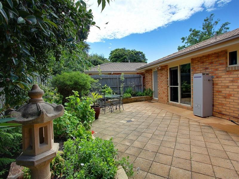 2/17 Naples Street, Mornington VIC 3931