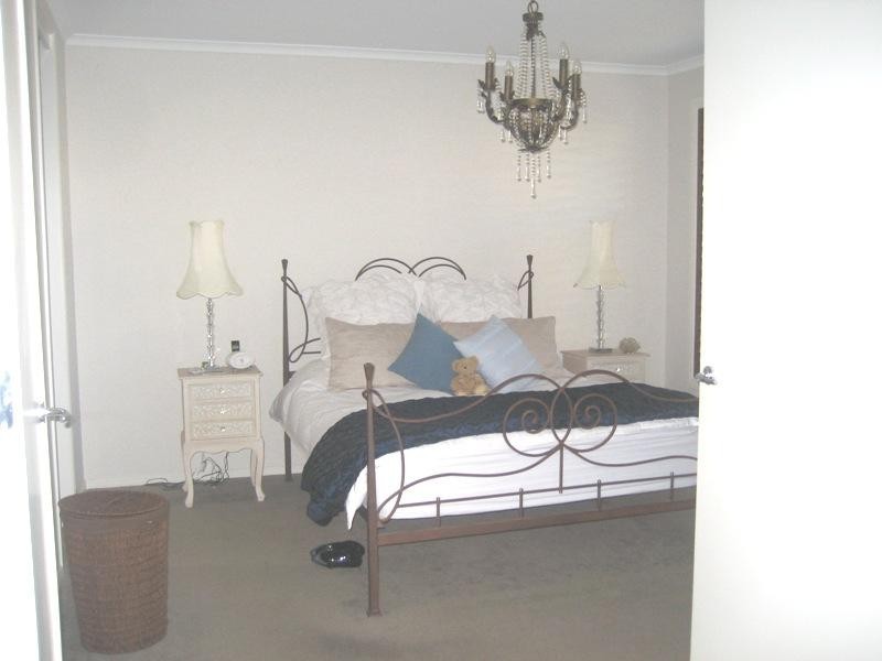 10 Mulberry Drive, Mount Martha VIC 3934