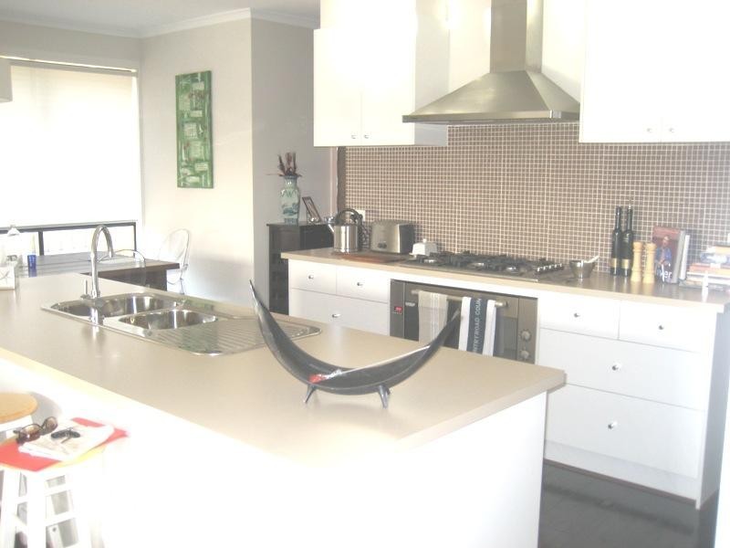 10 Mulberry Drive, Mount Martha VIC 3934