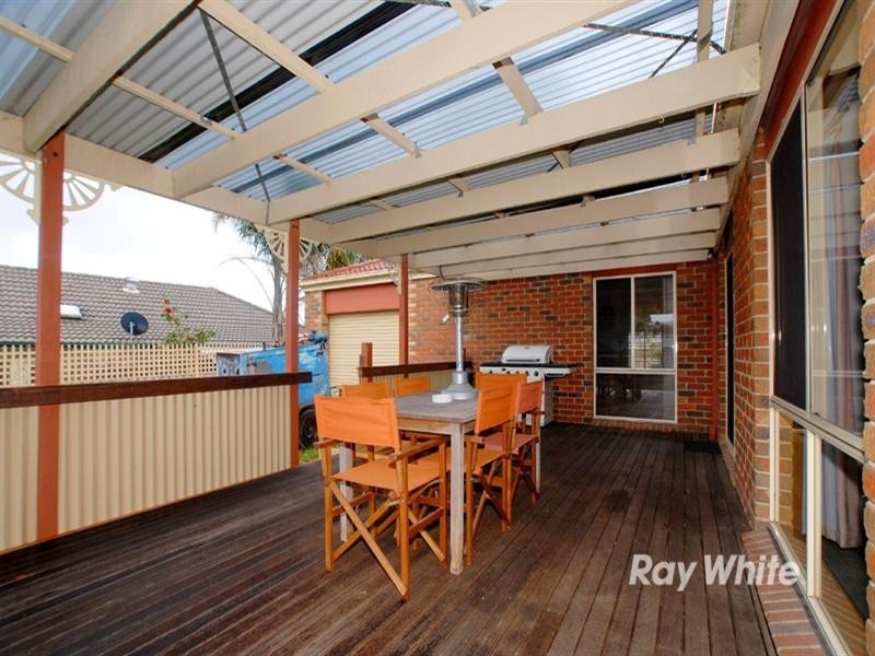 1 Beacon Drive, Langwarrin VIC 3910