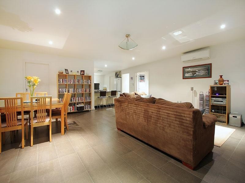 20 Surrey Street, Mornington VIC 3931