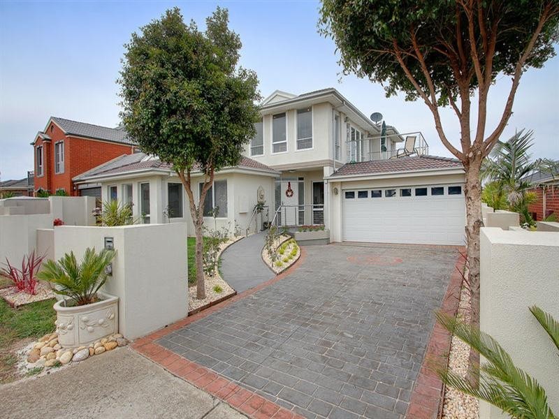 17 Port Phillip Drive, Mornington VIC 3931