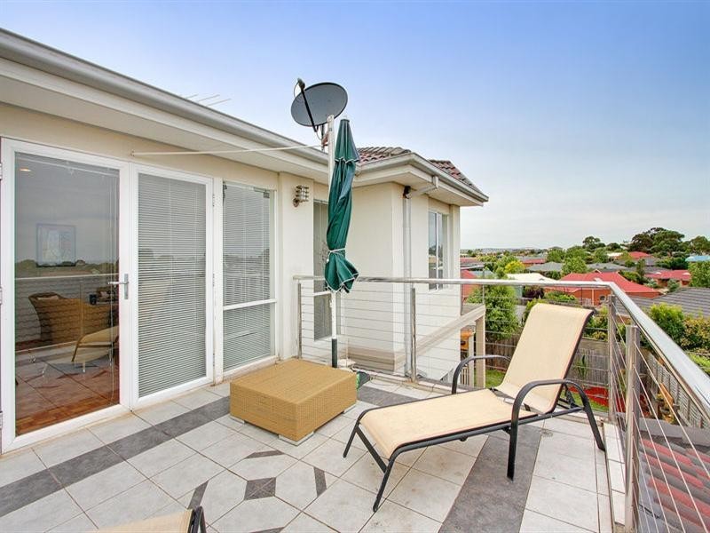 17 Port Phillip Drive, Mornington VIC 3931