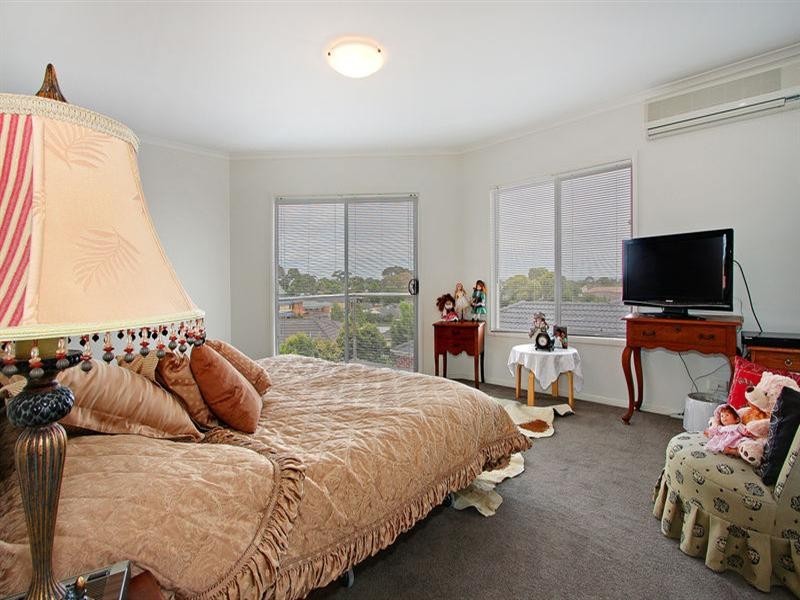 17 Port Phillip Drive, Mornington VIC 3931