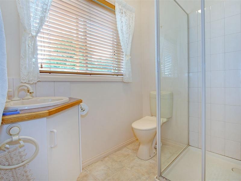 12 Waltham Drive, Mornington VIC 3931