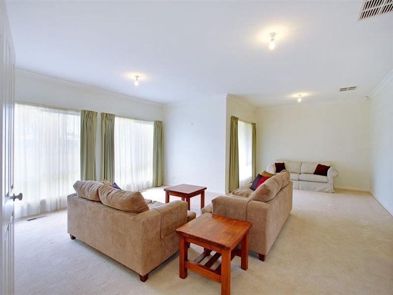 9 Bailey Place, Mornington VIC 3931