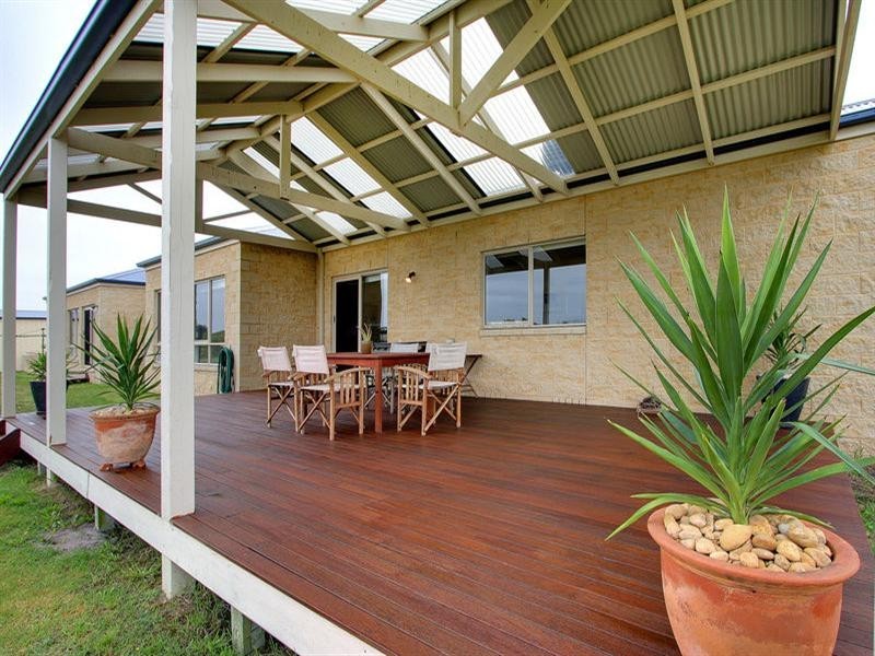 9 Bailey Place, Mornington VIC 3931