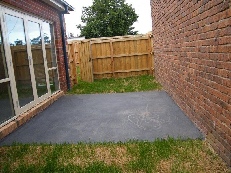 1/16 Eramosa Road, Somerville VIC 3912