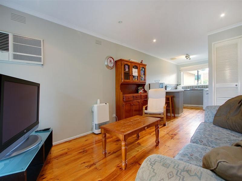 3/4 Carnoustie Grove, Mornington VIC 3931