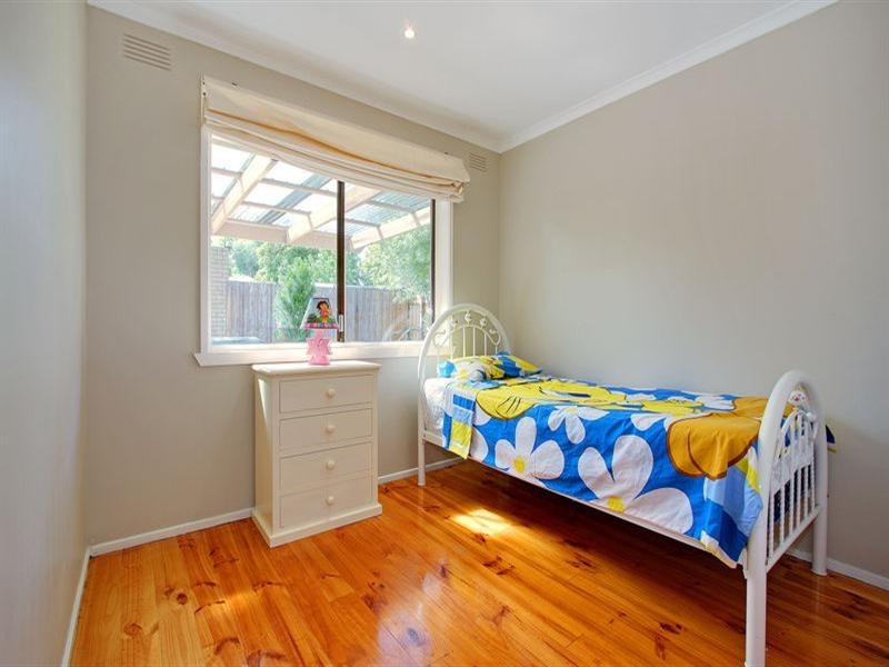 3/4 Carnoustie Grove, Mornington VIC 3931