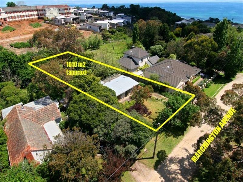 3 Marchington Avenue, Mornington VIC 3931