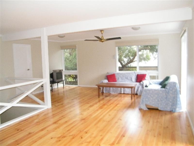 13 Walara Drive, Mount Martha VIC 3934