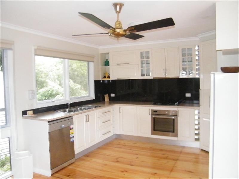 13 Walara Drive, Mount Martha VIC 3934