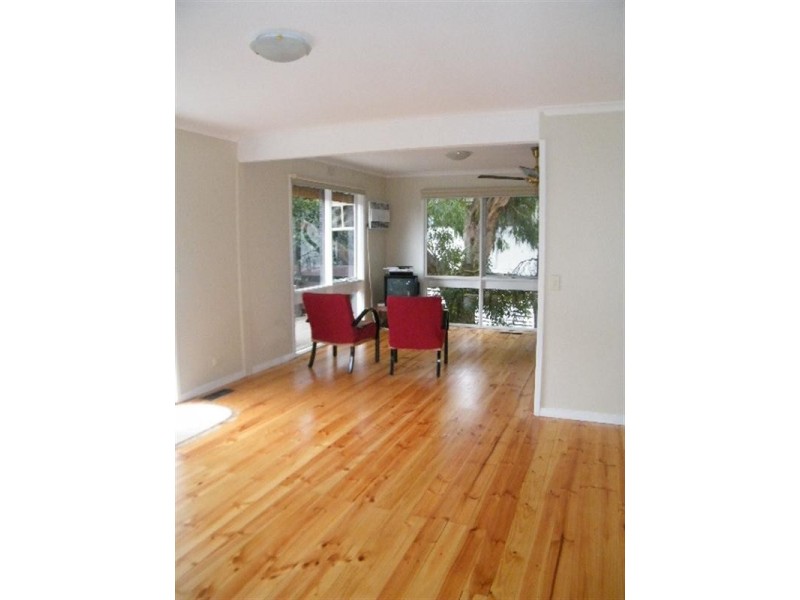 13 Walara Drive, Mount Martha VIC 3934