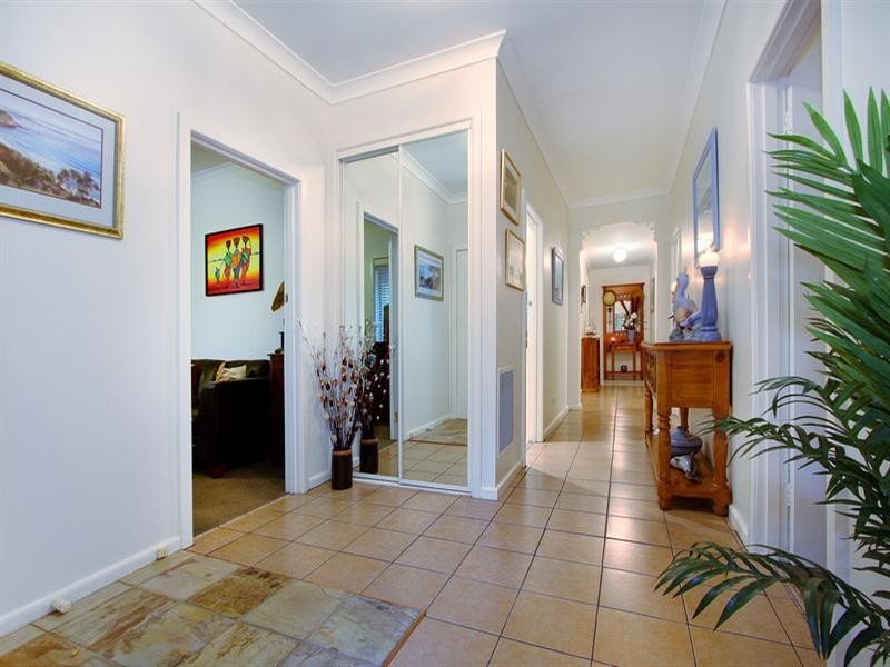 21 Neptune Street, Mornington VIC 3931