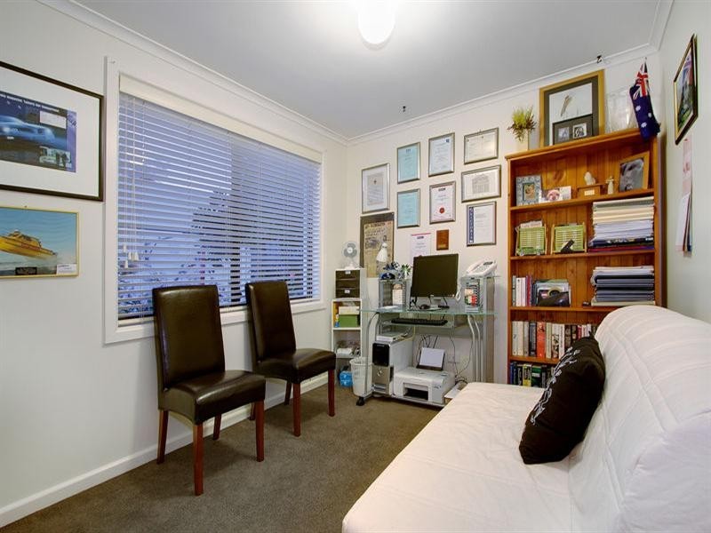 21 Neptune Street, Mornington VIC 3931