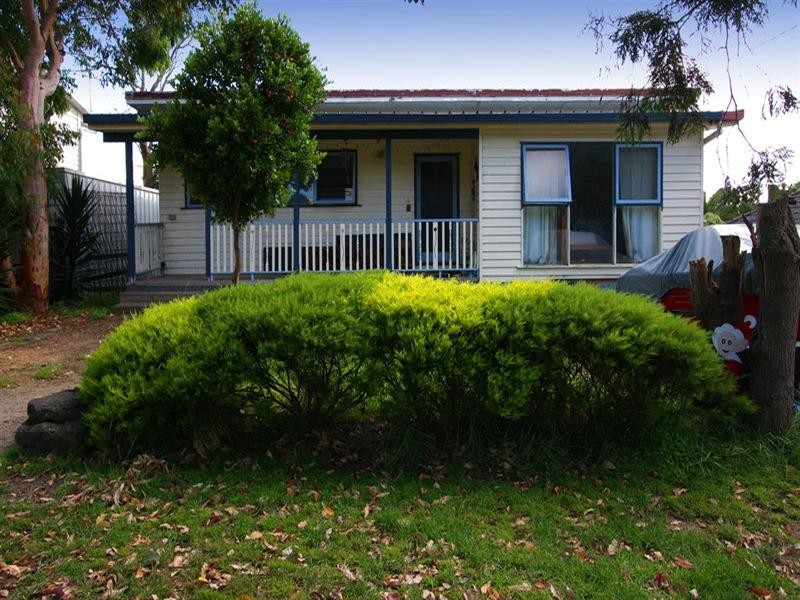 13 Sherwood Crescent, Mount Martha VIC 3934