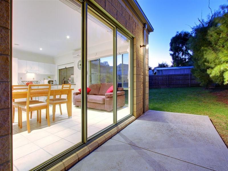 8 Sweetlands Court, Mount Martha VIC 3934