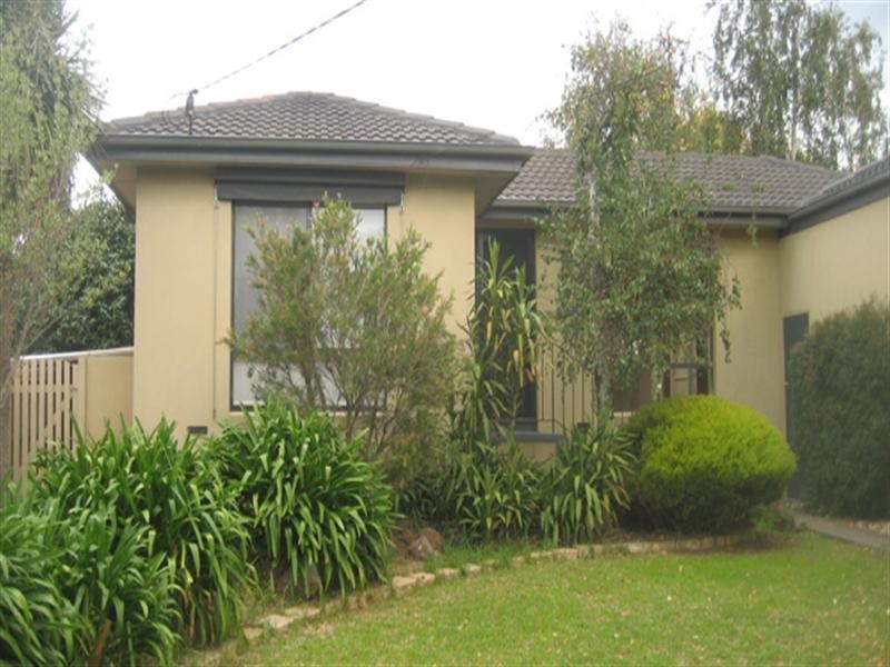 1/50 Alameda Avenue, Mornington VIC 3931