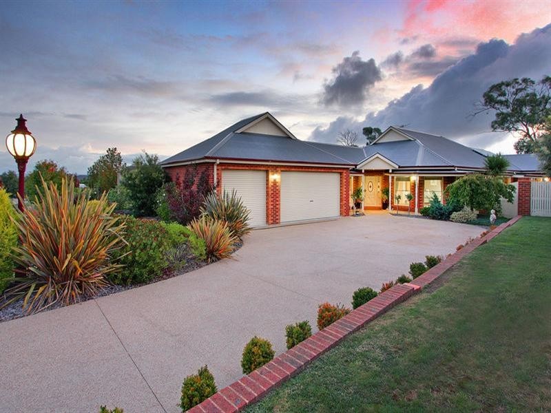 79 Summerfield Drive, Mornington VIC 3931
