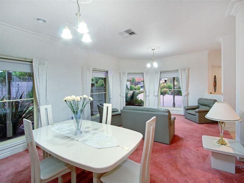 79 Summerfield Drive, Mornington VIC 3931