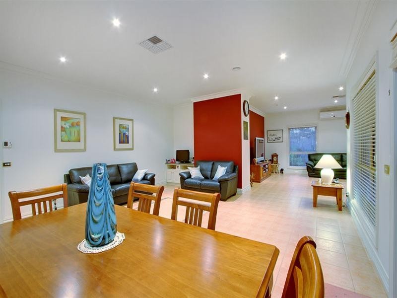 79 Summerfield Drive, Mornington VIC 3931