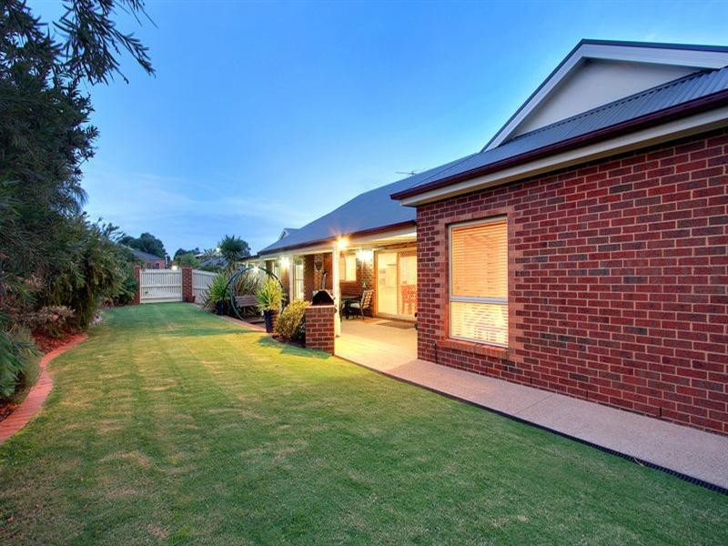 79 Summerfield Drive, Mornington VIC 3931