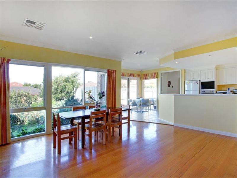 30 Killingholme Drive, Mornington VIC 3931