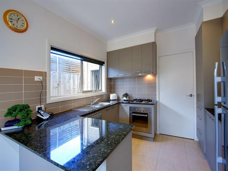 3/20 Van Ness Avenue, Mornington VIC 3931