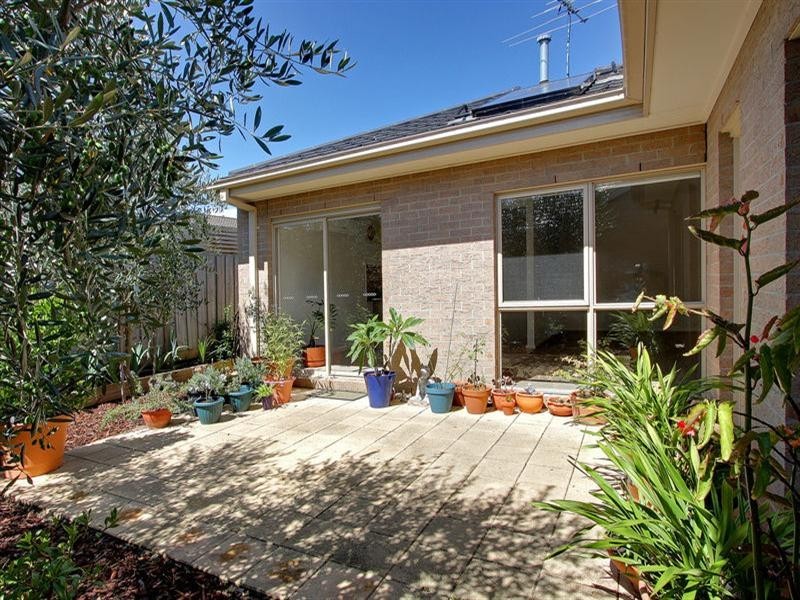 3/20 Van Ness Avenue, Mornington VIC 3931