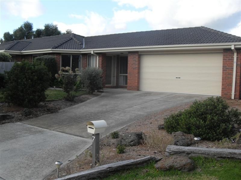7 Henrietta Place, Mount Martha VIC 3934