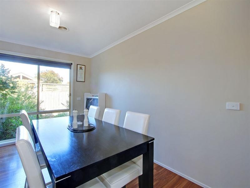 6 Larkin Close, Mount Martha VIC 3934